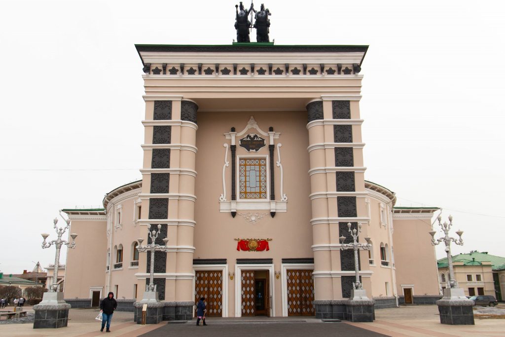 31 августа Бурятский театр оперы и балета торжественно откроет юбилейный театральный сезон