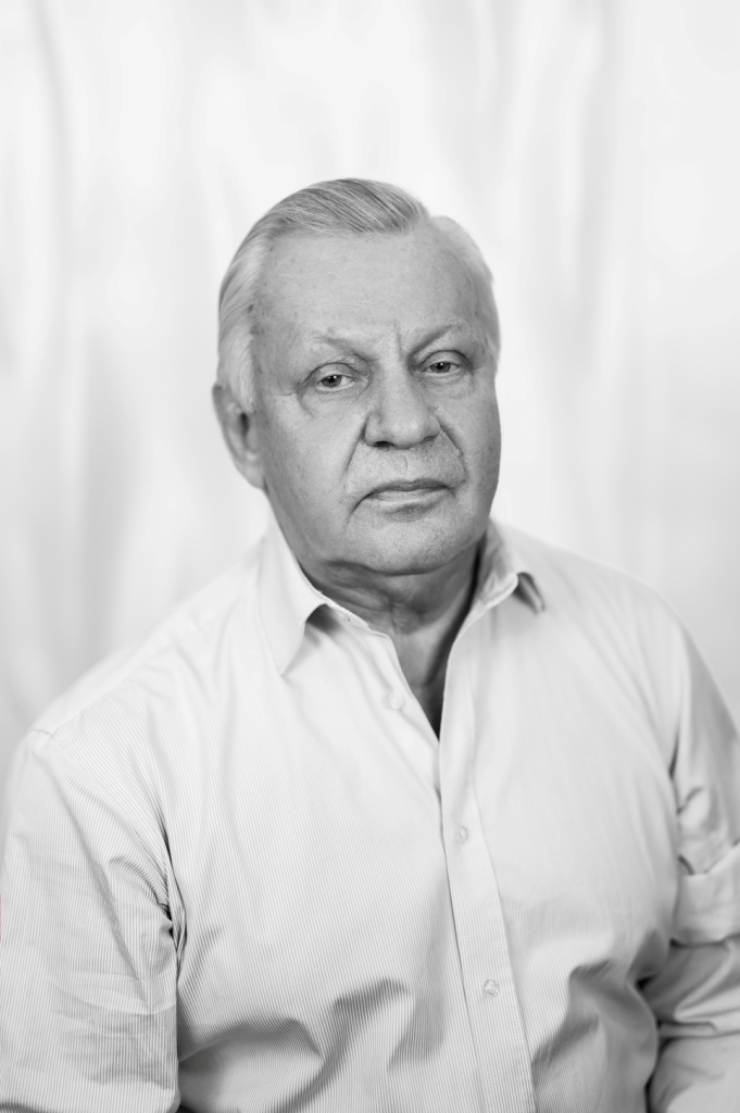 Анатолий Чепурной