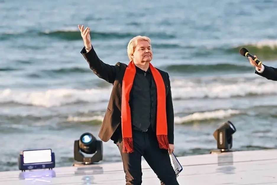 Андрис Лиепа выступит ведущим гала-концертов Международного фестиваля «Балет на Байкале. Бурятия» 17 и 18 июля